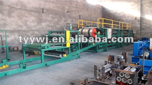 The sandwich panel rollforming line for roof and wall