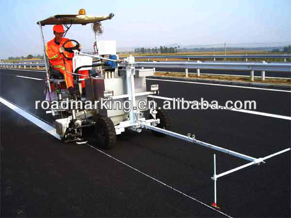 themroplatic road marking machine to paint highways