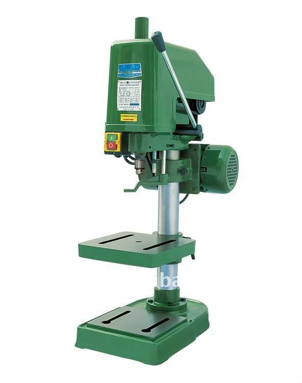 thread tapping machine