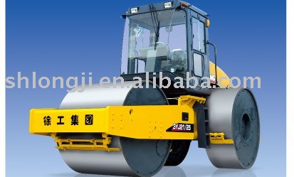 Three-drum static compactor ( min weight: 12t, max. weight: 15t )