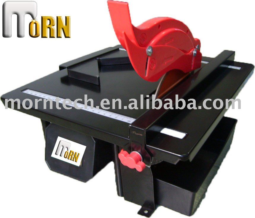 Tile cutting machine