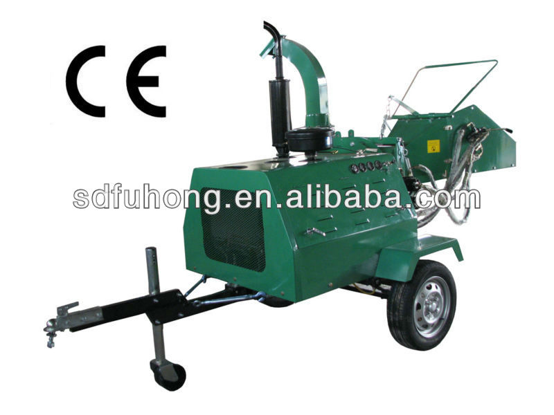 Tractor Machted Diesel Engine Wood Chiper Hydraulic Feeding