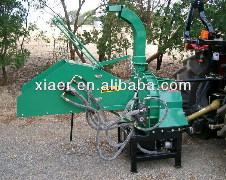 Tractor mounted wood shredder