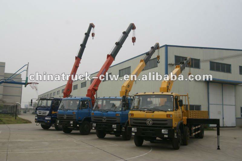 Truck with Hydraulic Telescopic Mobile Crane 10 ton