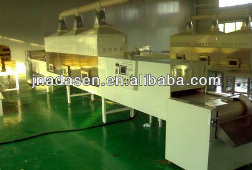 Tunnel continuous microwave powder dryer