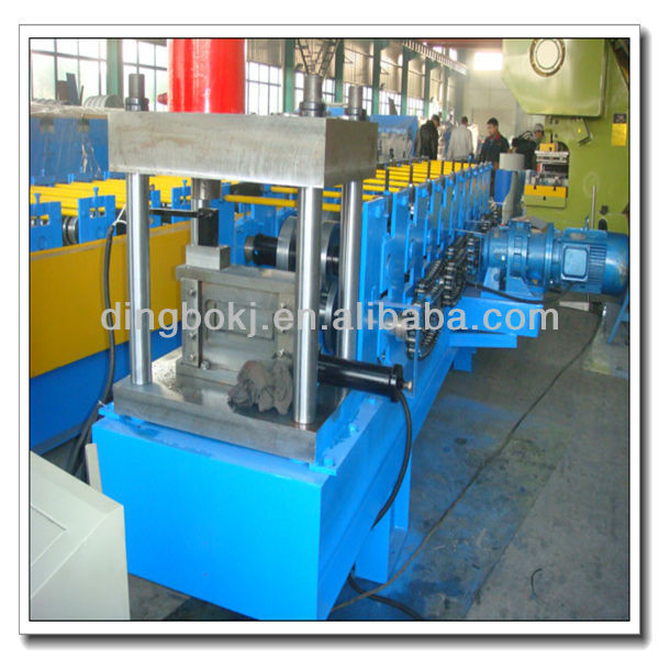 U purlin roll forming machine