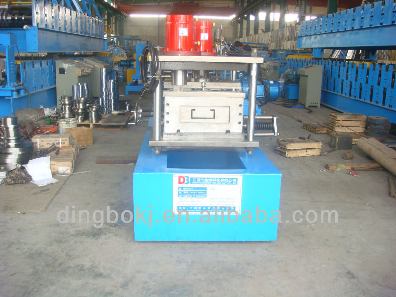 U purlin roll forming machine