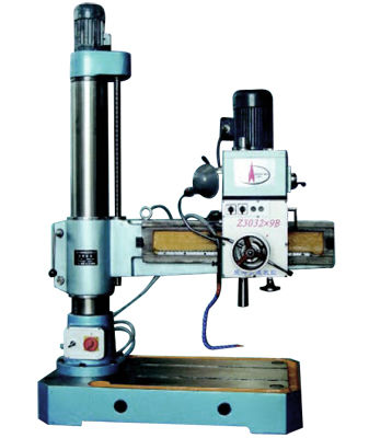 universal radial drilling machine