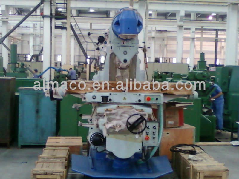 Universal Swivel head milling machine