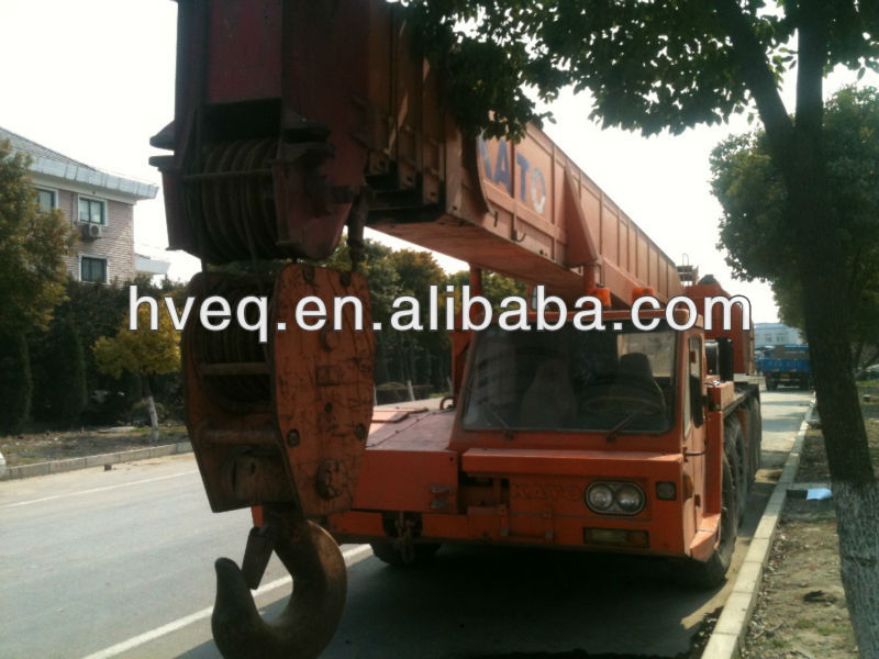 Used 80t truck crane in China