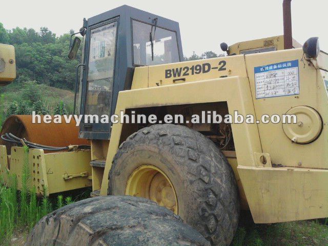 USED BOMAG COMPACT ROLLER BW219D-2