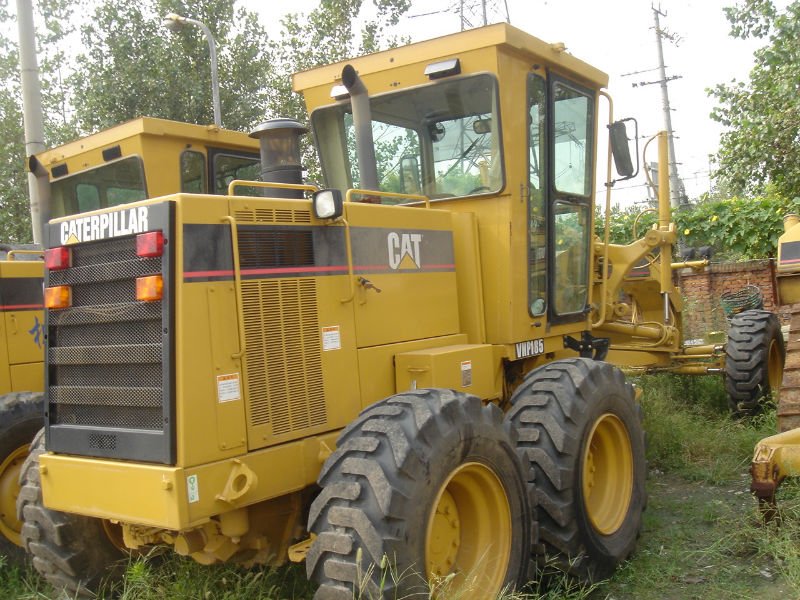 Used Caterpillar 140H motor grader