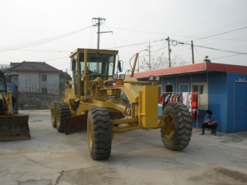 Used CATERPILLAR motor grader 140H