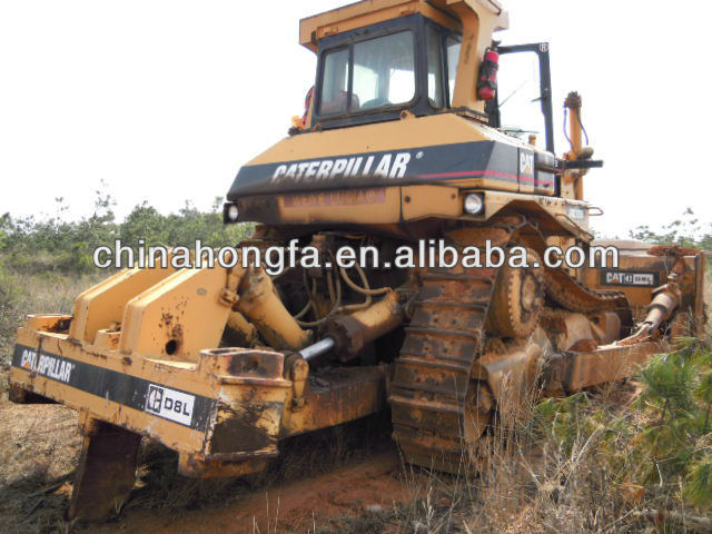 Used D8L dozer