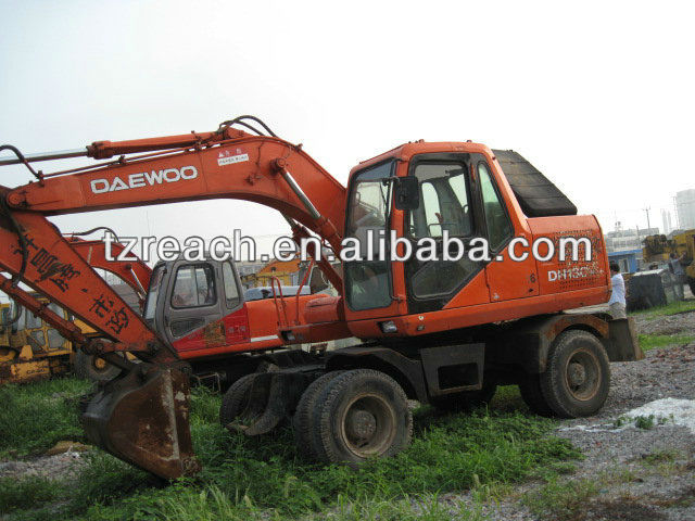 used DAEWOO DH130W excavator