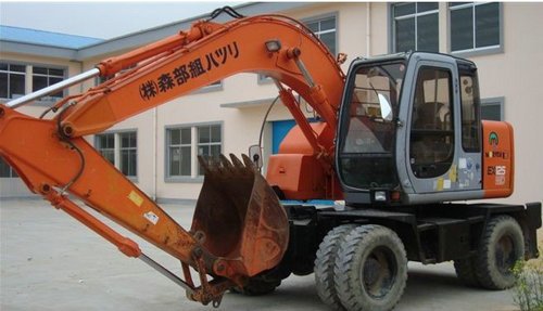 used hitachi 125-5 wheel excavator