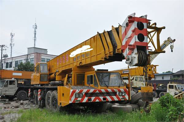 Used kato 120t Hydraulic mobile truck crane NK-1200E