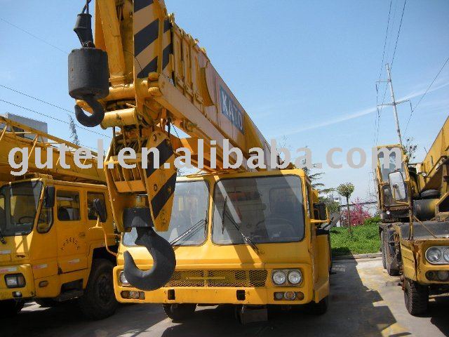 used kato hydraulic crane mobile crane 40t NK400E