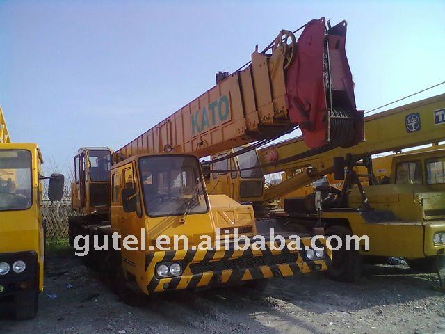 used KATO truck crane 50t NK500E right hand drive