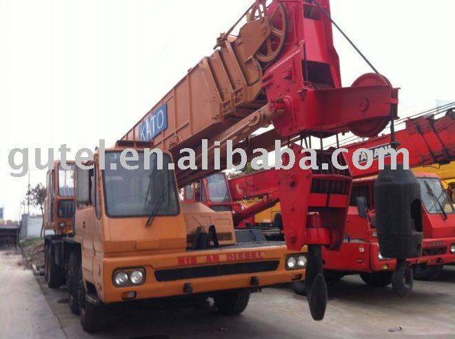 Used KATO truck crane NK500E-3 50t Hydraulic crane