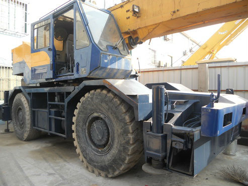 used kobelco 25t rough terrain truck crane rk250,25 ton rough terrain crane