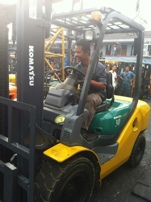 Used komatsu forklift 3 ton, FD30-16, original from Japan