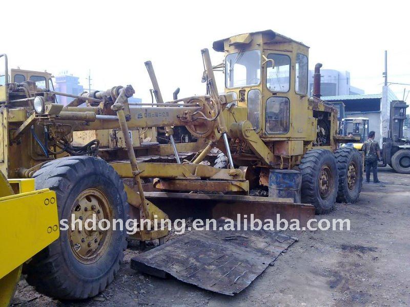 used motor grader Komatsu 605