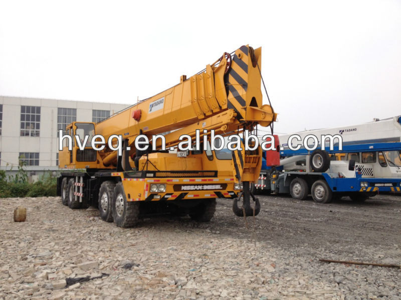 Used TADANO Crane 100ton GT1000E