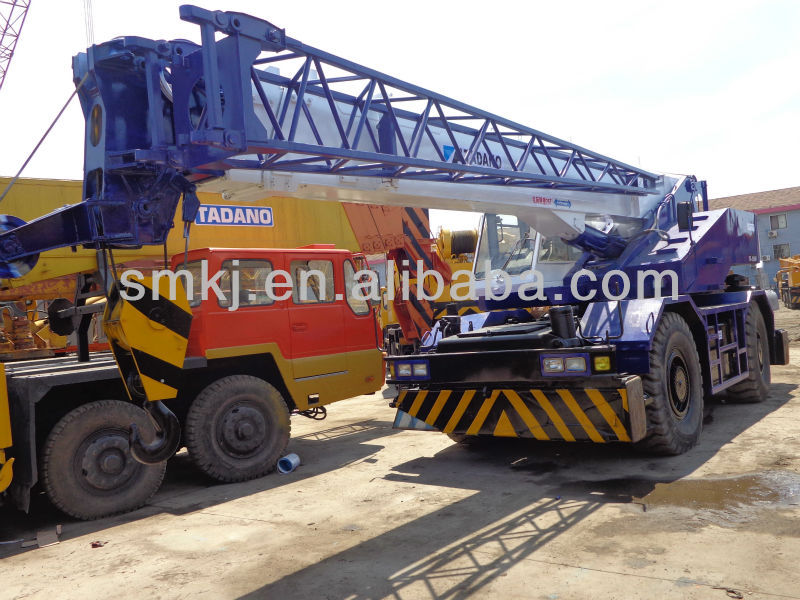 Used tadano rough terrain crane 25 ton, tr250M, original from Japan