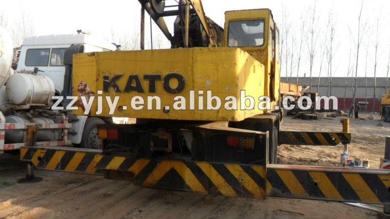 Used Truck crane Kato NK300E, kato 30 ton crane