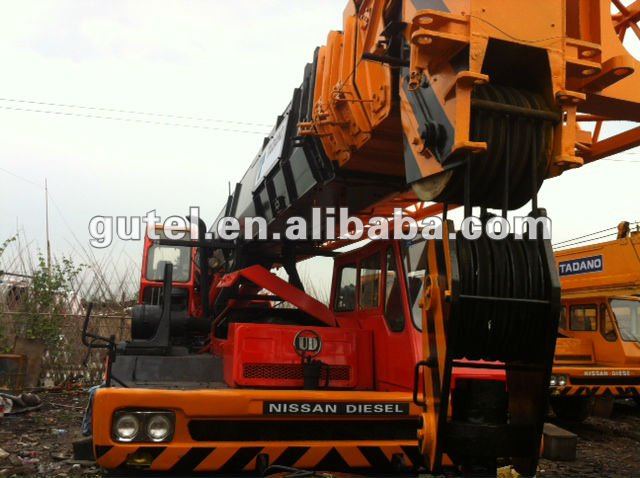 Used truck crane Tadano 80ton crane TG800E nissan crane