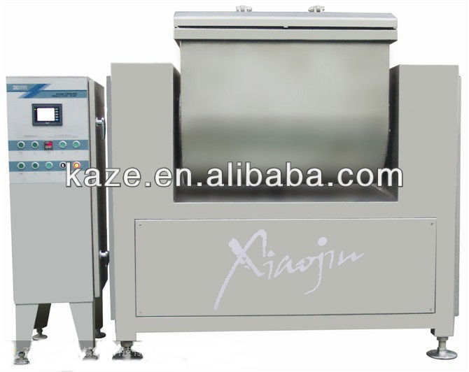 Vacuum flour mixer