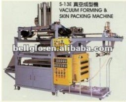 Vacuum Forming Machine