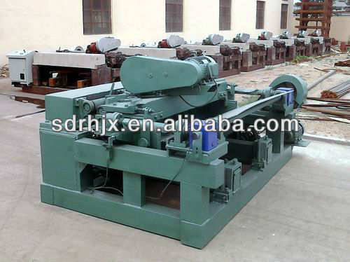 veneer log peeling machine