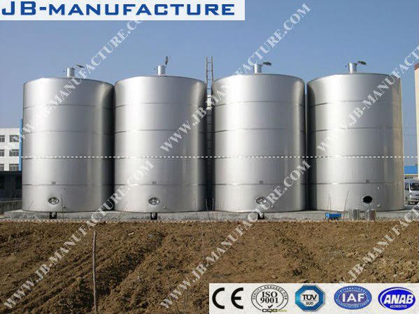 vertical stainless steel storage tank