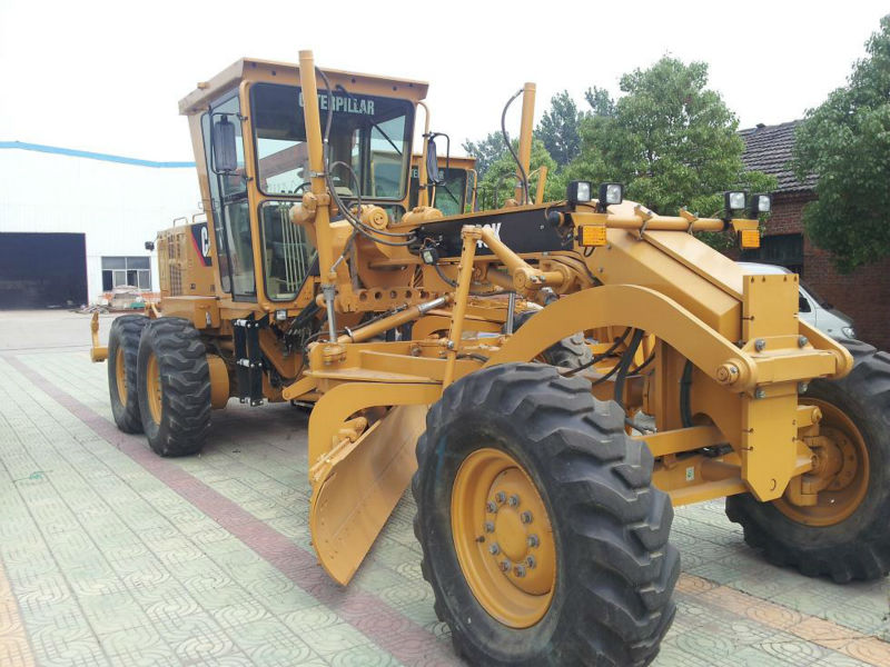 very good working condition used motor Grader 140K on sell