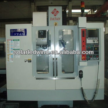 VT-636 Hard Type Guide Rail CNC Machining Center