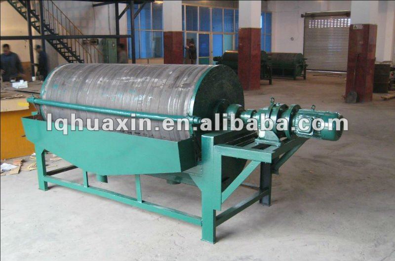 Wet drum type separator iron sand mining machine