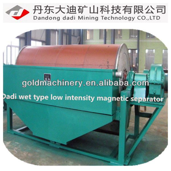 wet-type low intensity permanent magnetic separator