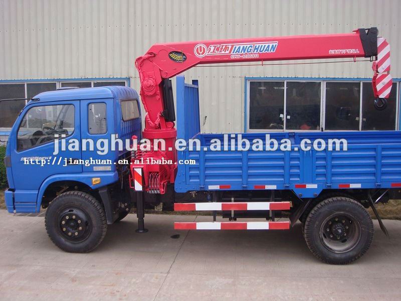 Wheel mounted mobile crane 7Ton