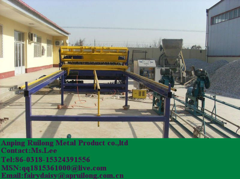 wire mesh fence welding machine factory Anping China