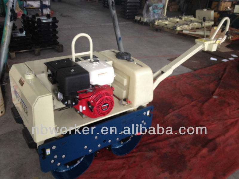 WKR650 doube drum vibrating road roller Honda GX 390 engine