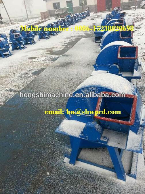 Wood chip machine/wood sawdust powder machine