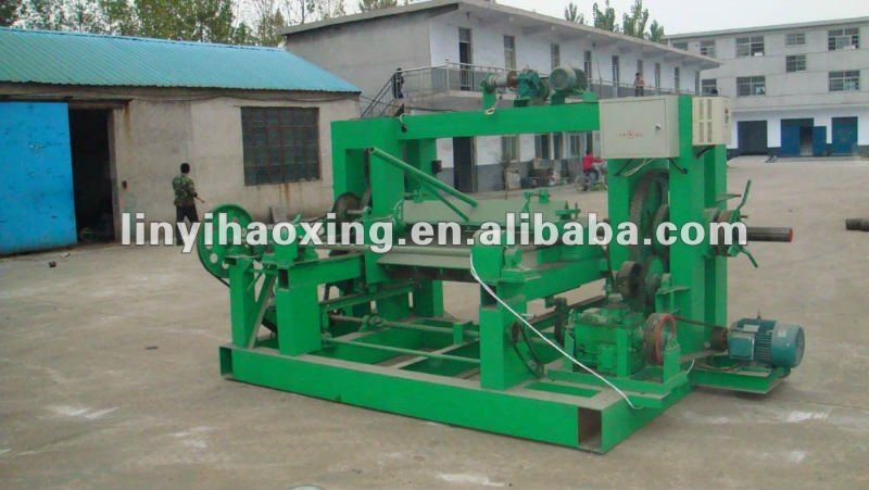 Wood Peeling Machine