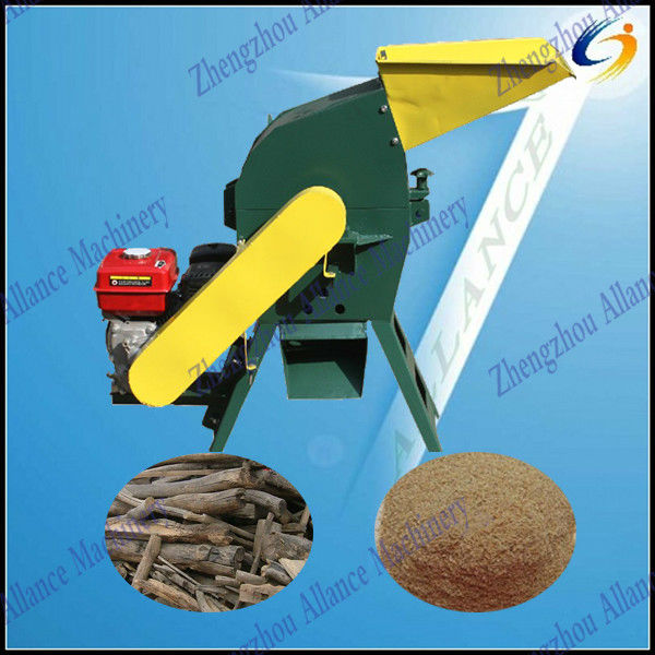 Wood sawdust crusher used in wood pellet line