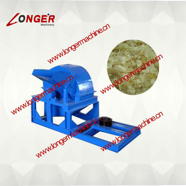 Wood shaving machine for chicken bedding