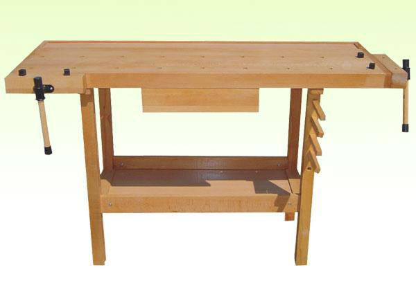 Wooden Workbench KL718-13 with Installation Size 152X62X85CM and Packing Size 143X53X15CM