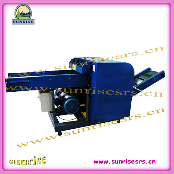 Wool cutting machine