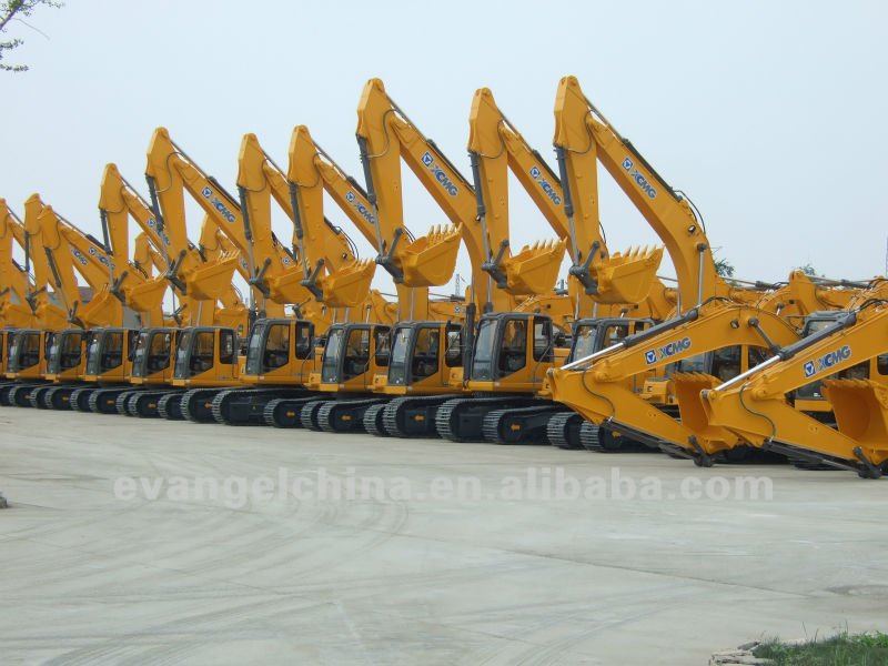 XCMG 21.5ton Crawler XE215C excavator for sale