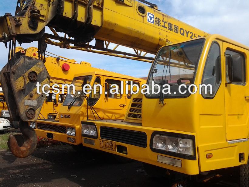 XCMG QY25B original China used mobile truck cranes are exported from shanghai china